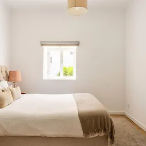 https://central-bairro-lisbon.hotels-lisbon-portugal.com